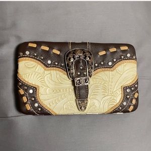 Belt Buckle Wallet